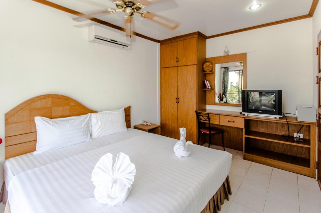Andaman Sea Patong Hotel Екстериор снимка
