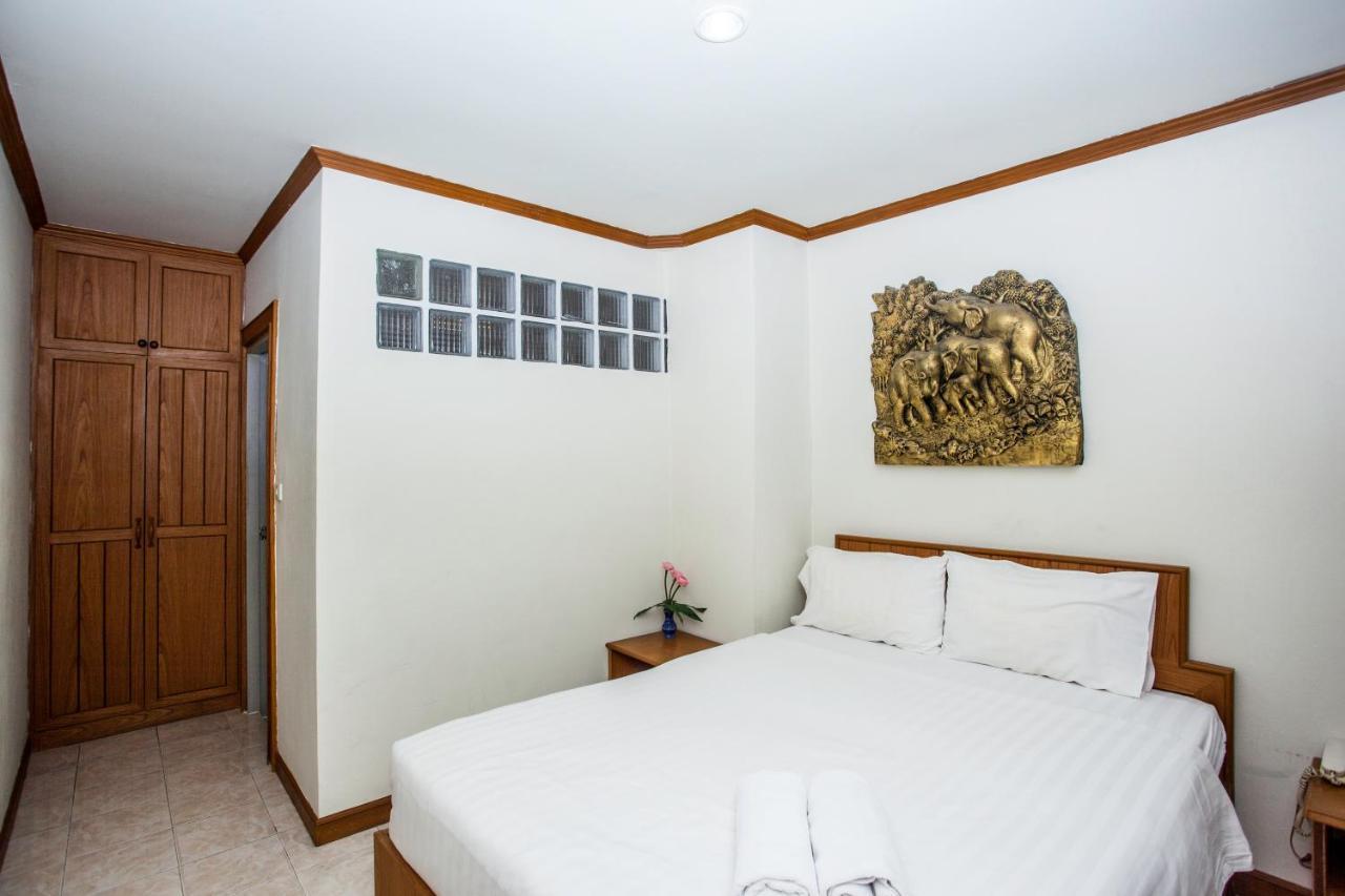 Andaman Sea Patong Hotel Екстериор снимка