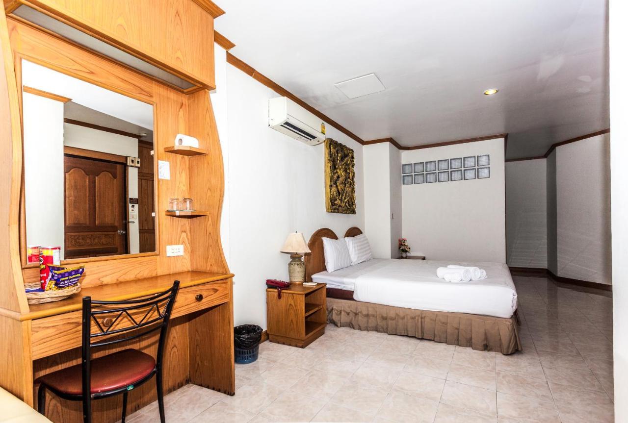 Andaman Sea Patong Hotel Екстериор снимка