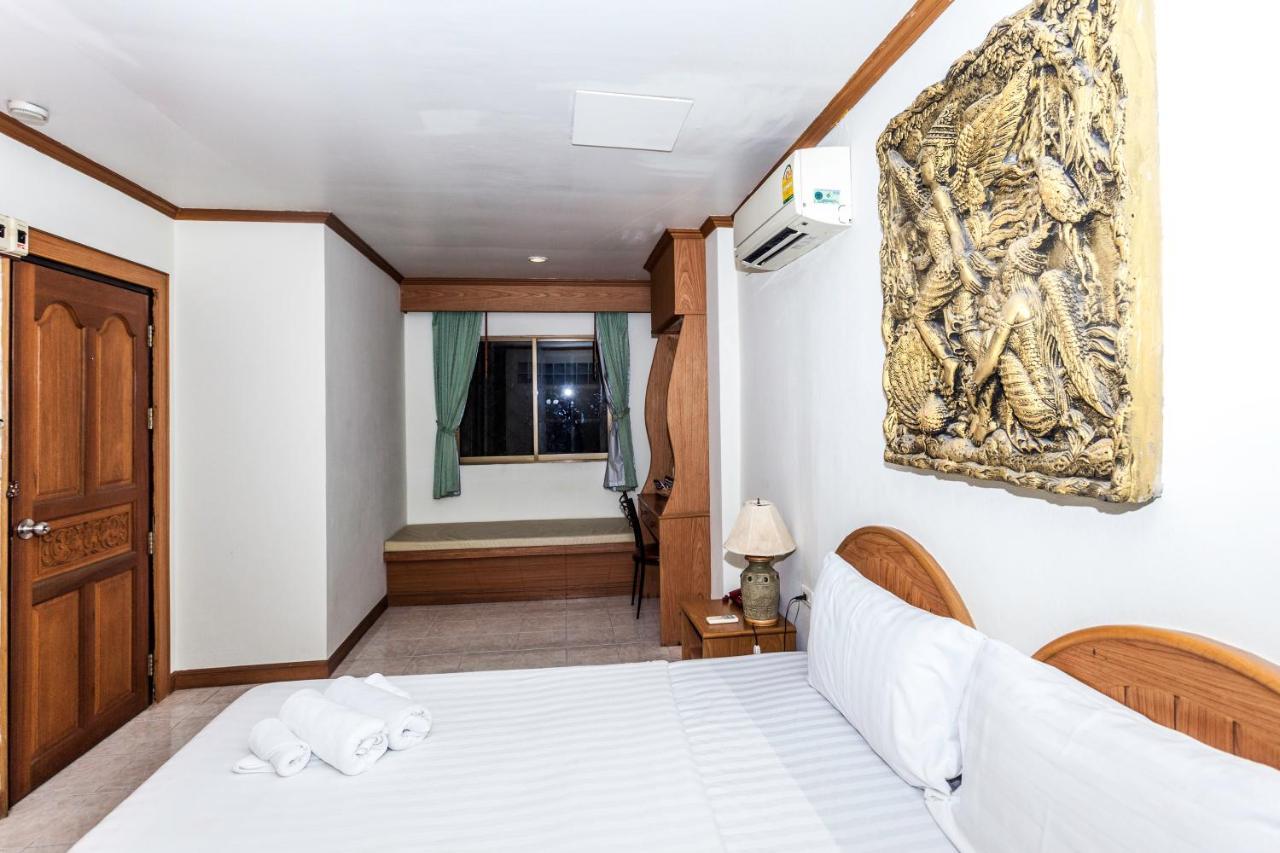 Andaman Sea Patong Hotel Екстериор снимка