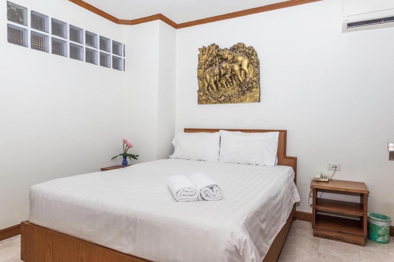 Andaman Sea Patong Hotel Екстериор снимка
